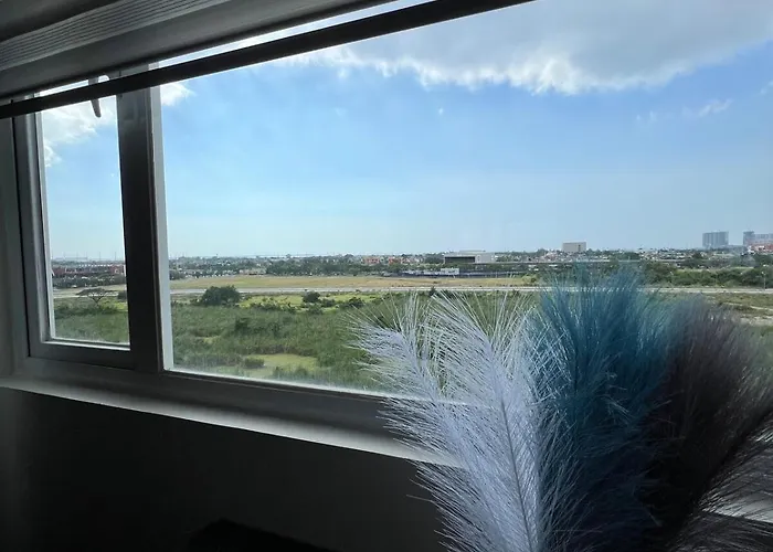 1-br In Parañaque Near Naia Airport Manila